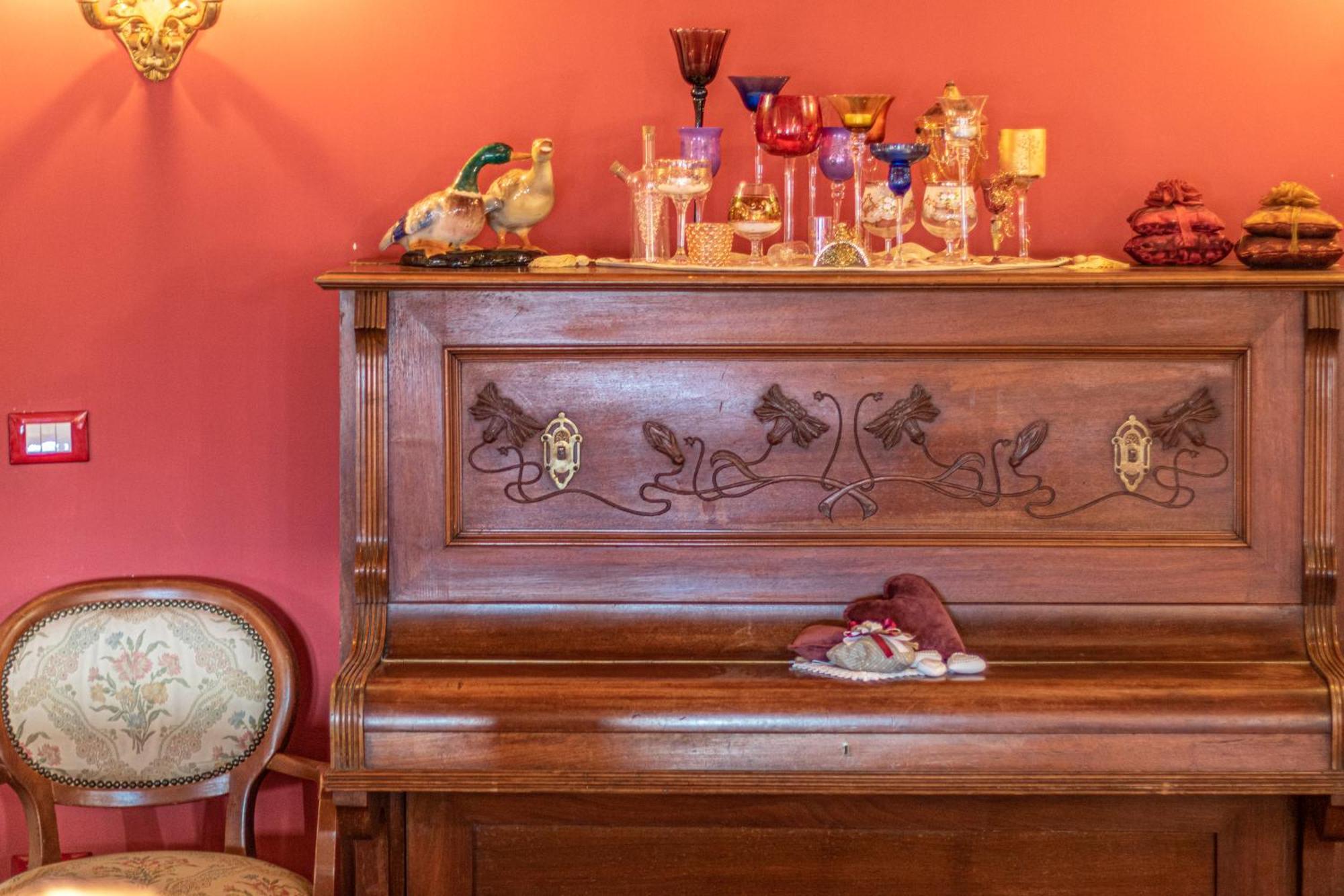 B&B Alla Loggia Dell'Imperatore Levico Terme Exteriör bild